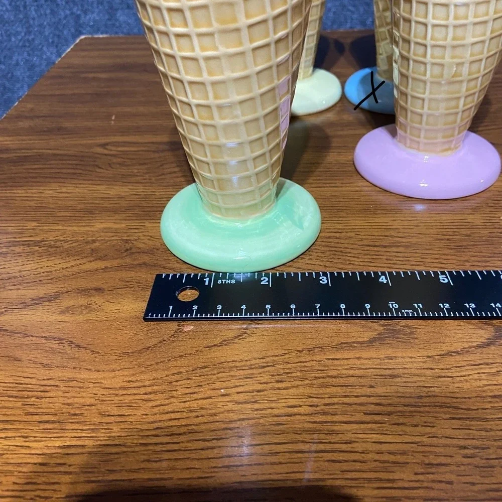 Vintage Set of 3 Ceramic Waffle‎ Cone Ice Cream Cups Dessert Dishes Pastel Japan